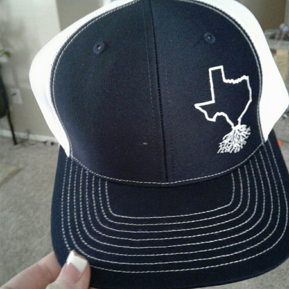 Mens hat - Picture 1 of 2